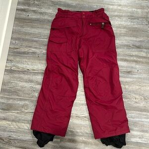 🆕Patagonia kids snow/ski/snowboard pants  unisex size medium. (10-12)
